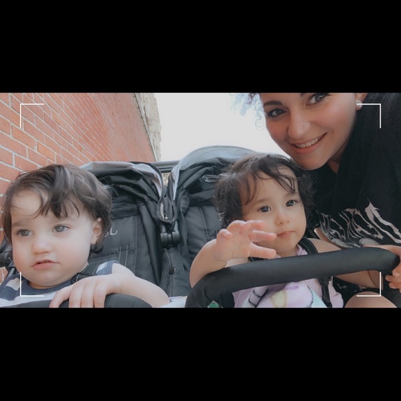 Meet your Posher, Kimberly - Picture 5 of 14